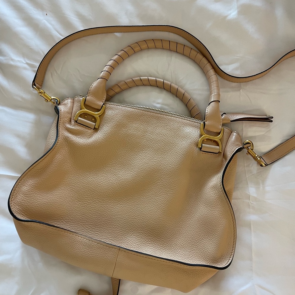 Chloe Medium Marcie Leather Crossbody Bag with Gold Hardware. Iconic Bag!! - Picture 4 of 9
